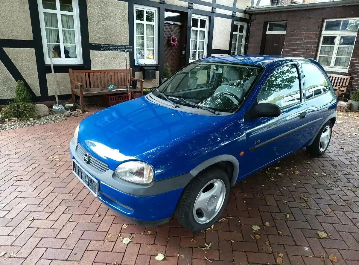 Gebraucht Opel Corsa 60 PS (44 kW) 1997 Blau Kleinwagen