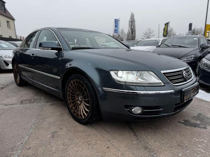 Gebraucht VW Phaeton 224 PS (164 kW) 2006 Blau Limousine