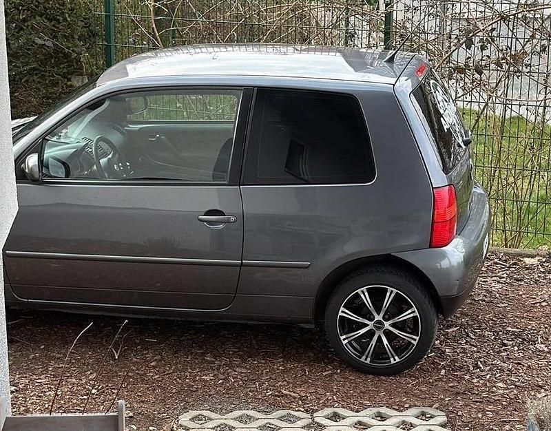 Gebraucht VW Lupo 50 PS (36 kW) 2004 Grau Kleinwagen
