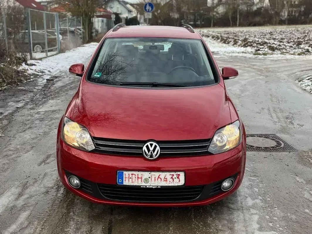 Używany VW Golf Plus Cross 140 KM (102 kW) 2009 Czerwony Minivan