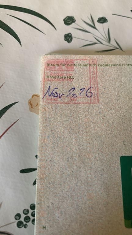 Schwarz Gebraucht 2004 Renault Twingo Expression Kleinwagen | 750 € (Superpreis) - Bild 1/4