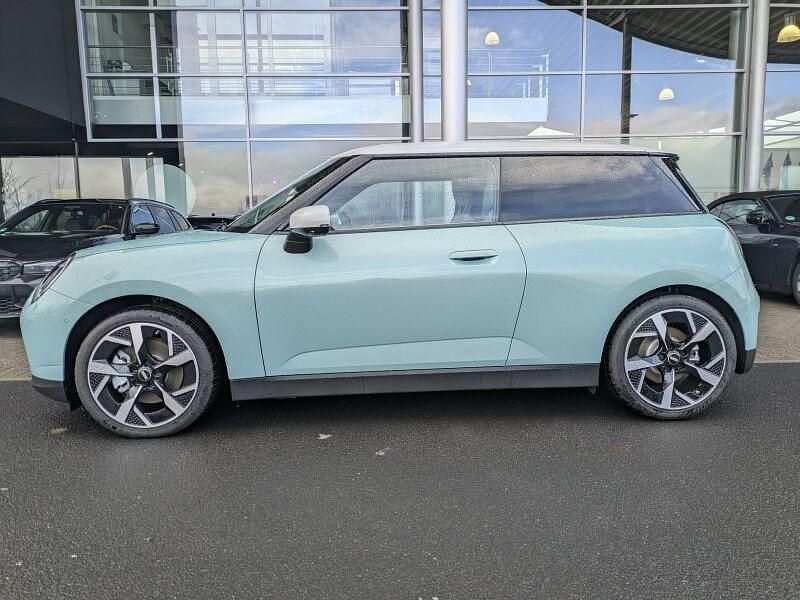 Gebraucht Mini Cooper 135 kW (184 PS) 2025 Ocean wave green Kleinwagen