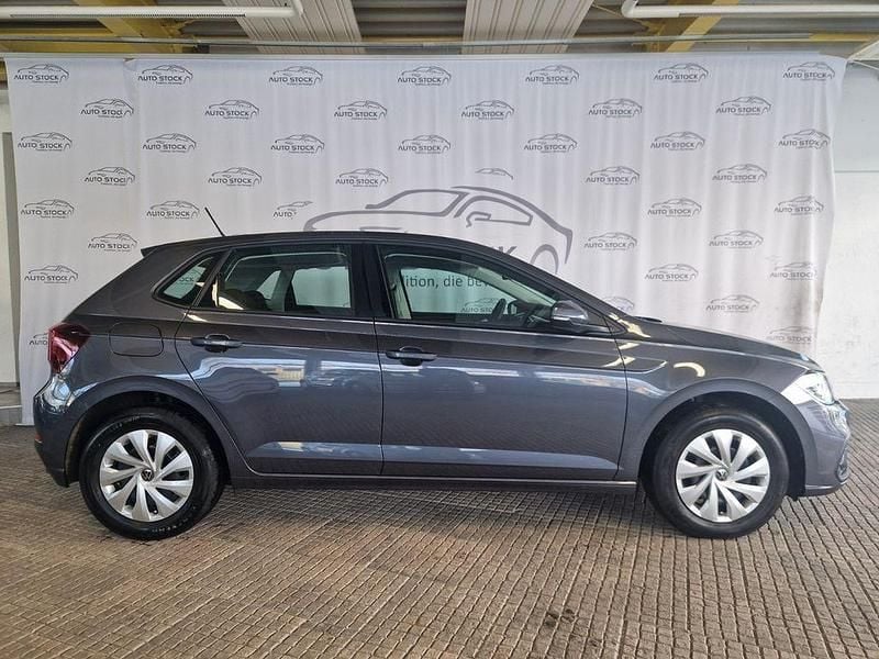 Gebraucht VW Polo Life 95 PS (69 kW) 2023 Grau Kleinwagen