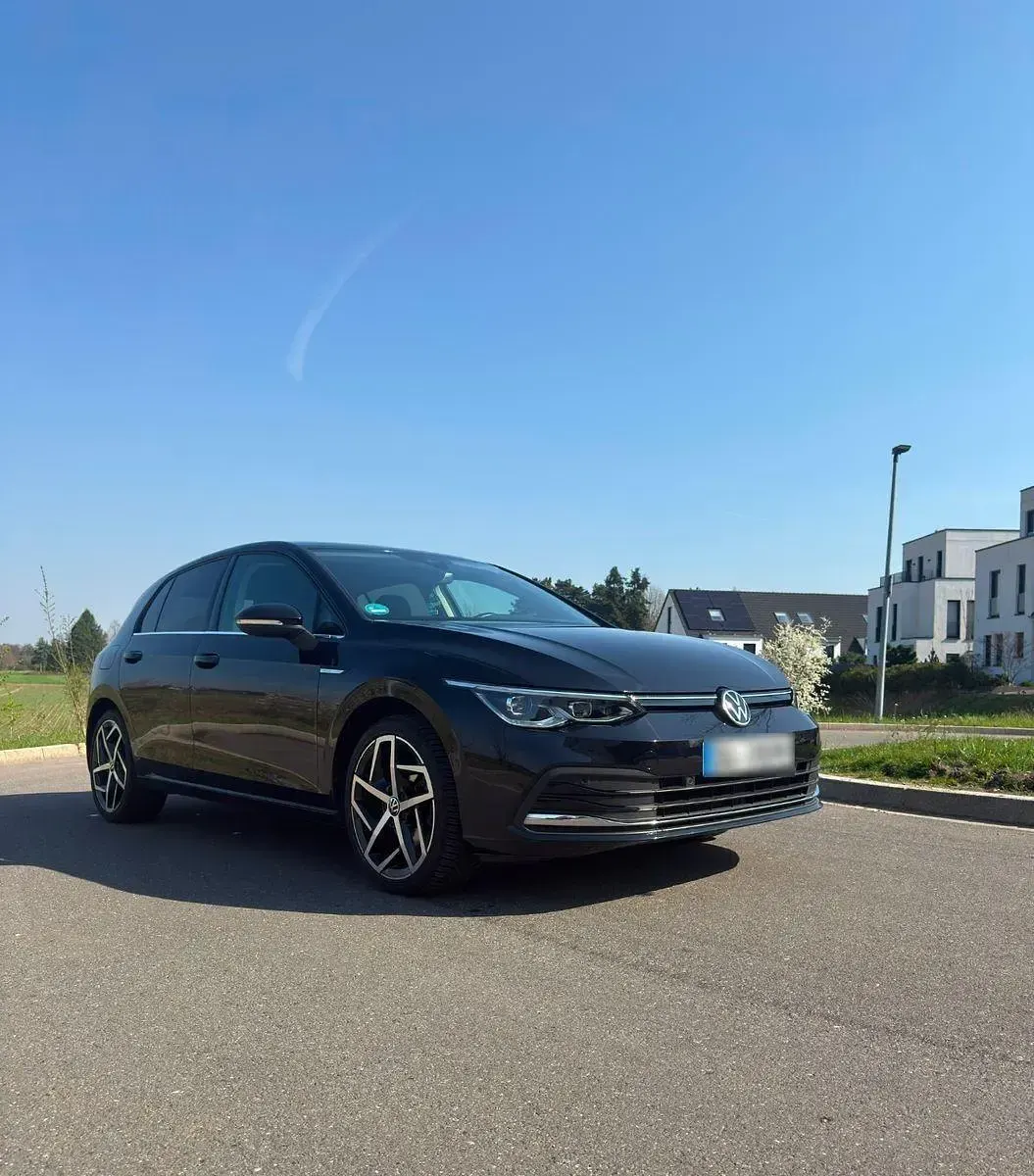 Gebraucht VW Golf VII Style 150 PS (110 kW) 2020 Schwarz Limousine