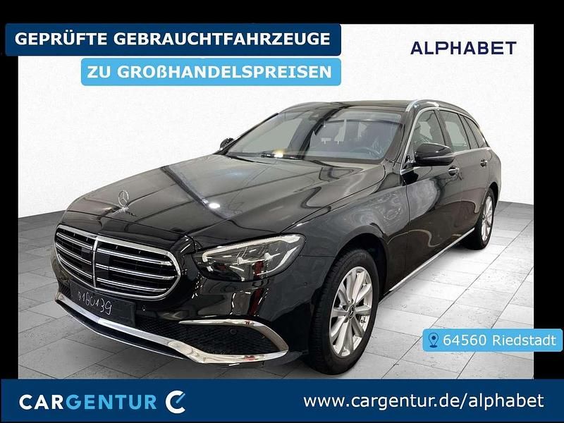 Gebraucht Mercedes E220 Exclusive 194 PS (142 kW) 2021 Obsidianschwarz Kombi