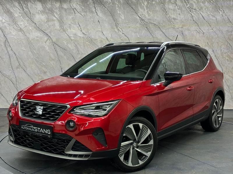 Rot Gebraucht 2024 Seat Arona FR SUV | 24.900 € (Fairer Preis) - Bild 1/4