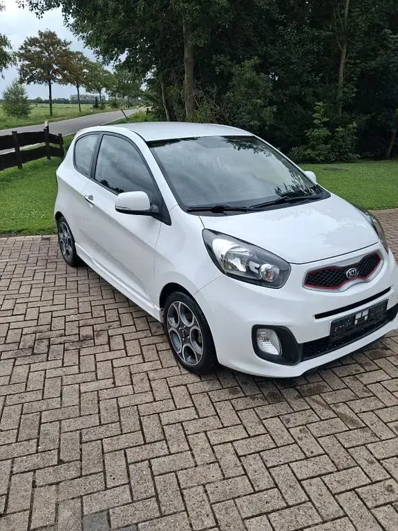 Gebraucht Kia Picanto Vision 69 PS (50 kW) 2013 Weiß Kleinwagen