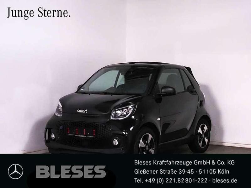 Bodypanels in black Gebraucht 2024 Smart ForTwo Electric Drive Exclusive Cabrio | 18.250 € (Fairer Preis) - Bild 1/4