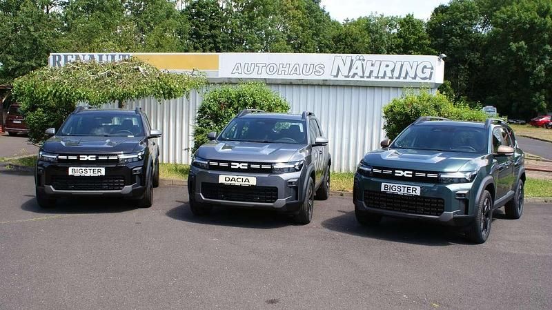 Neu Dacia Bigster 140 PS (102 kW) 2025 Zeder grün metallic SUV