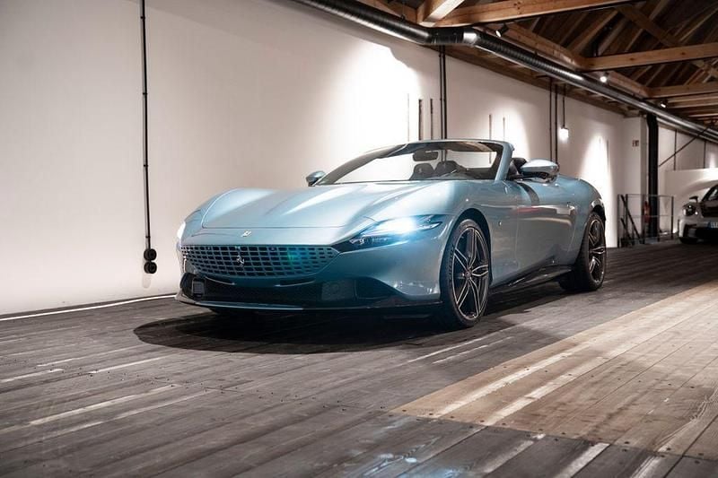 Neu Ferrari Roma 620 PS (456 kW) 2025 Blau Cabrio