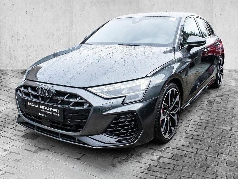 Gebraucht Audi S3 Ambiente 333 PS (244 kW) 2025 Daytonagrau perleffekt (metallic) Limousine