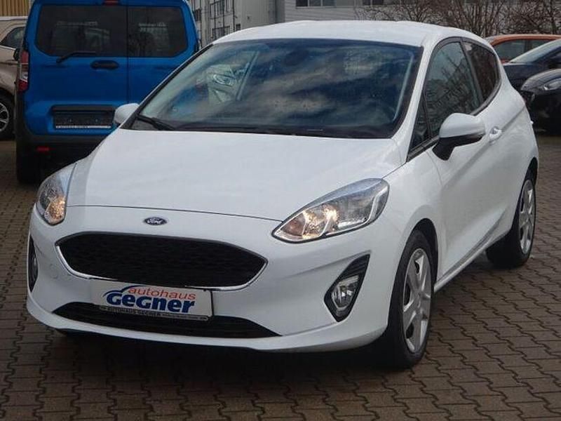 Gebraucht Ford Fiesta Trend 75 PS (55 kW) 2020 Weiss Kleinwagen