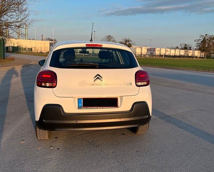 Gebraucht Citroën C3 Live 68 PS (50 kW) 2019 Weiß Kleinwagen