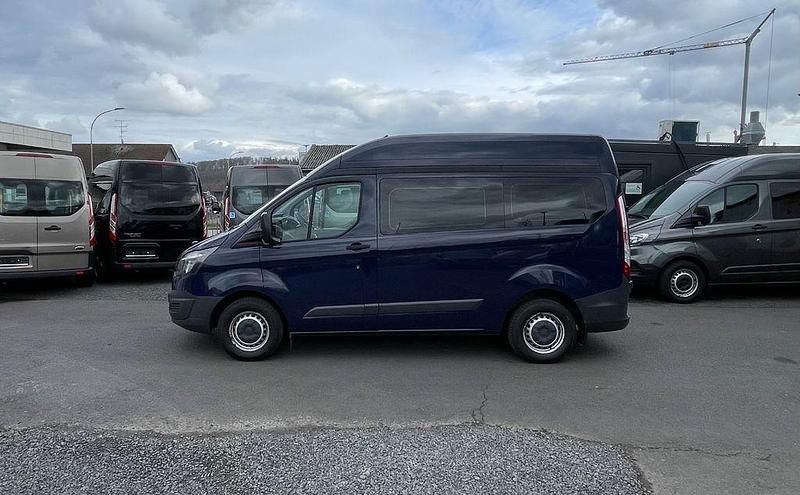 Gebraucht Ford Transit Custom 105 PS (77 kW) 2018 Blau Van / Kleinbus