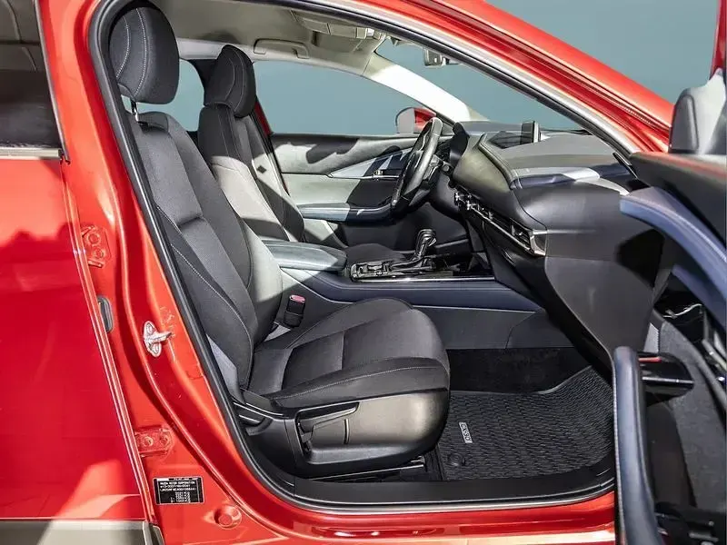 Gebraucht Mazda CX-30 122 PS (89 kW) 2020 Rot SUV