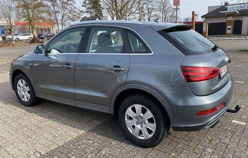 Gebraucht Audi Q3 Ambiente 170 PS (125 kW) 2012 Grau SUV