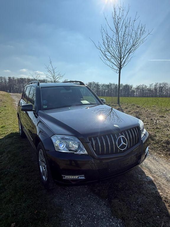 Gebraucht Mercedes GLK220 170 PS (125 kW) 2011 Schwarz SUV