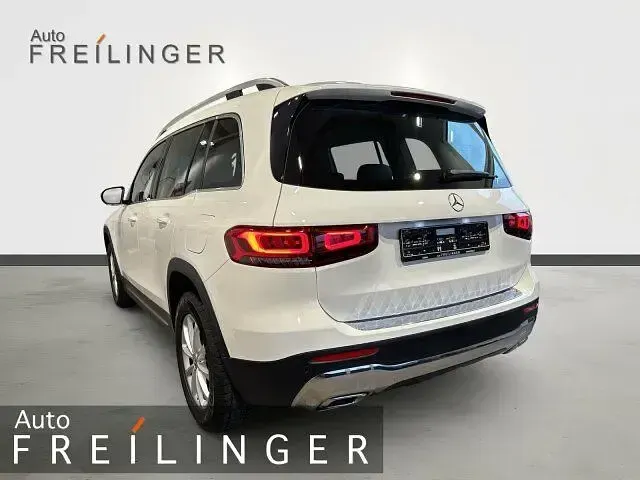 Gebraucht Mercedes GLB200 Progressive 163 PS (119 kW) 2021 Weiß SUV