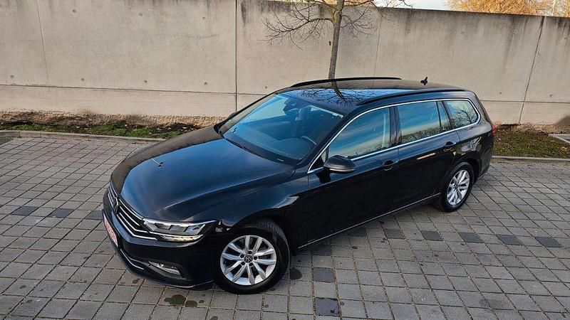 Gebraucht VW Passat Business 150 PS (110 kW) 2021 Schwarz Kombi