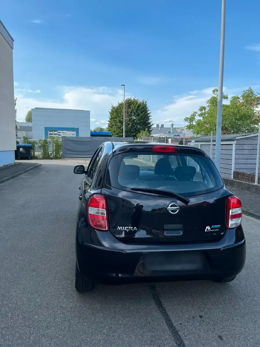 Gebraucht Nissan Micra 80 PS (58 kW) 2013 Schwarz Kleinwagen