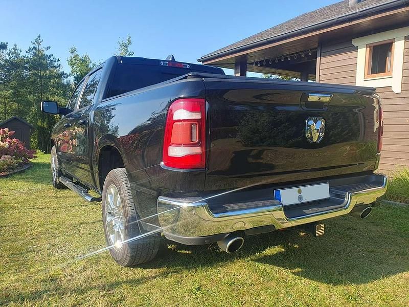 Gebraucht RAM 1500 401 PS (294 kW) 2020 Schwarz Abholung