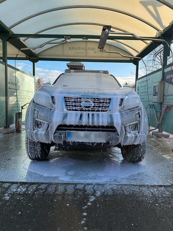 Gebraucht Nissan Navara 163 PS (119 kW) 2018 Schwarz Abholung