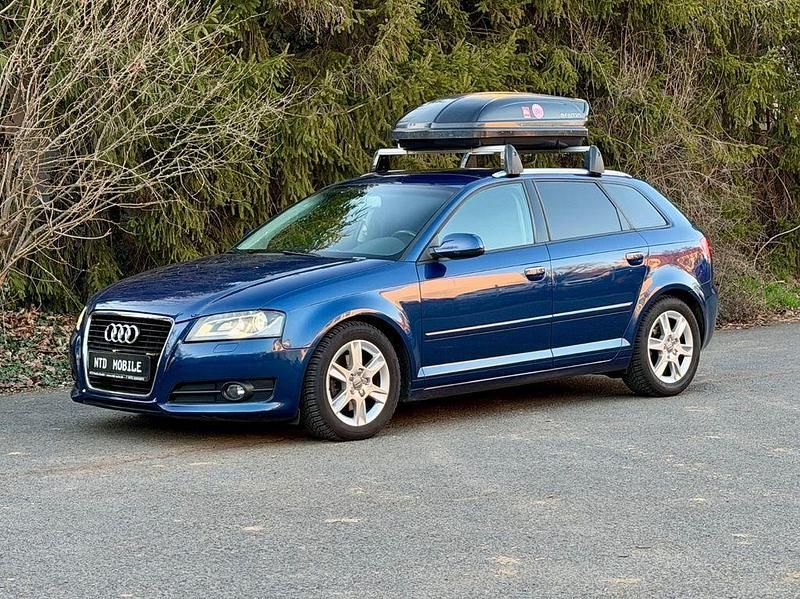 Gebraucht Audi A3 Ambiente 140 PS (102 kW) 2011 Blau Kleinwagen