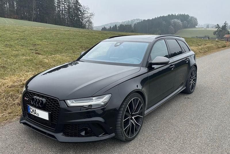 Schwarz Gebraucht 2017 Audi RS6 Performance Kombi | 70.820 € (Teuer) - Bild 1/4