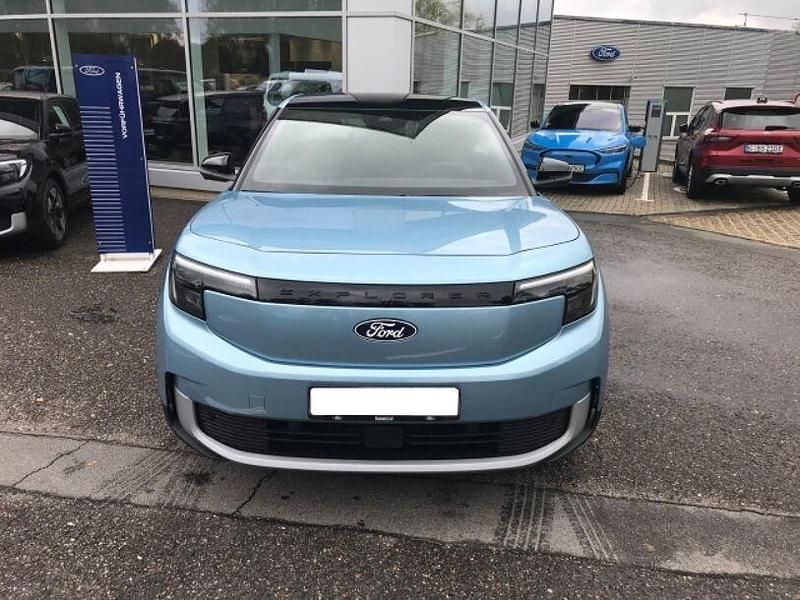 Second-hand Ford Explorer Extended Range 210 kW (286 CP) 2024 Albastru SUV