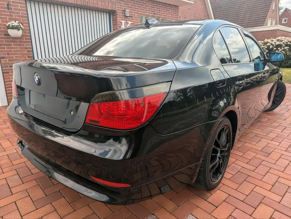 Usata BMW 520 170 CV (125 kW) 2004 Nero Berlina