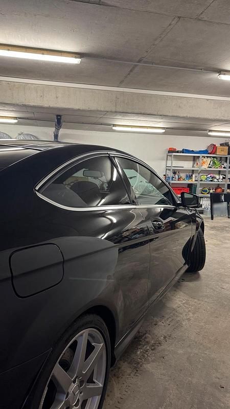 Gebraucht Mercedes C350 AMG 306 PS (225 kW) 2011 Schwarz Coupé