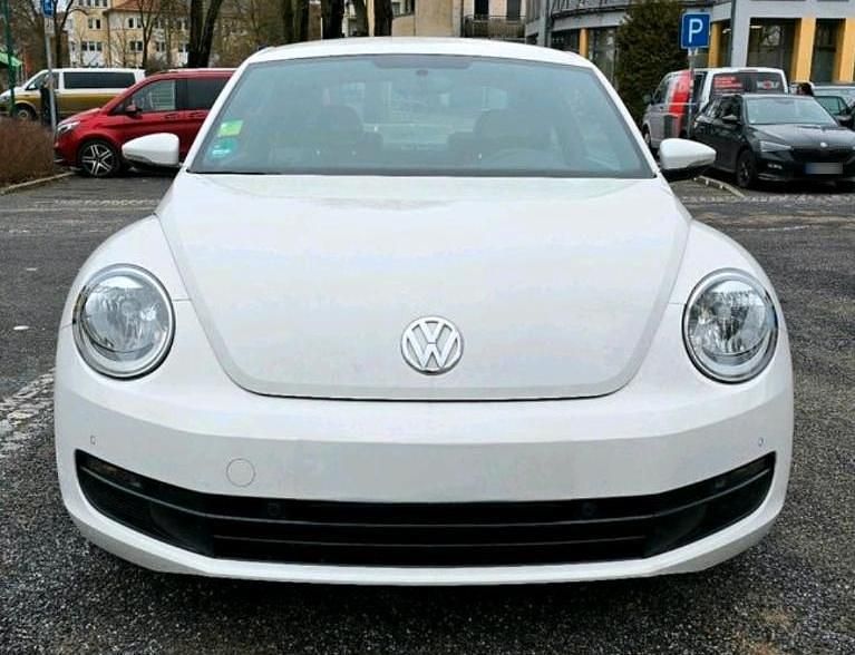 Usata VW Beetle 105 CV (77 kW) 2012 Bianco Utilitaria