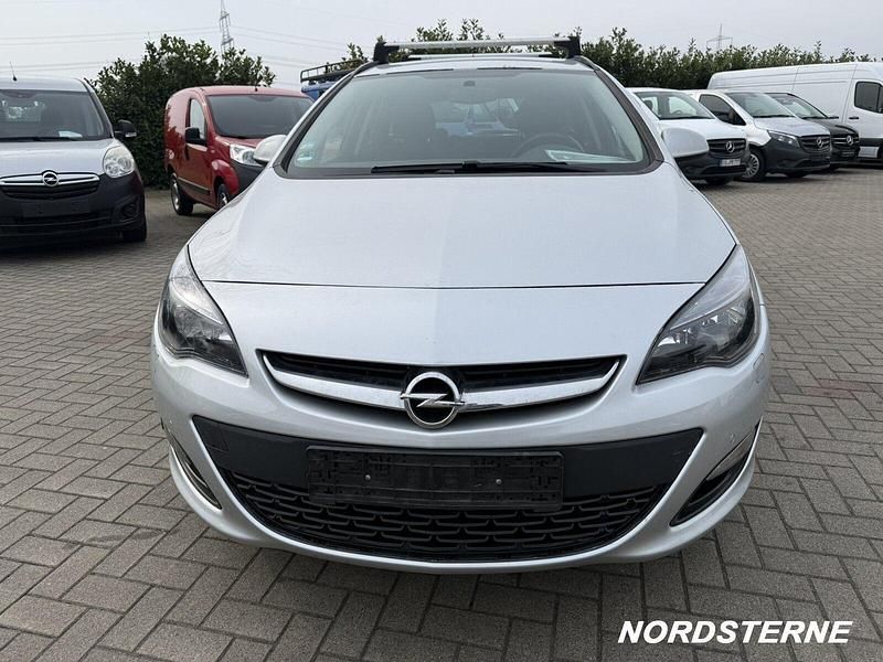 Gebraucht Opel Astra Edition 110 PS (80 kW) 2016 Silber Kombi