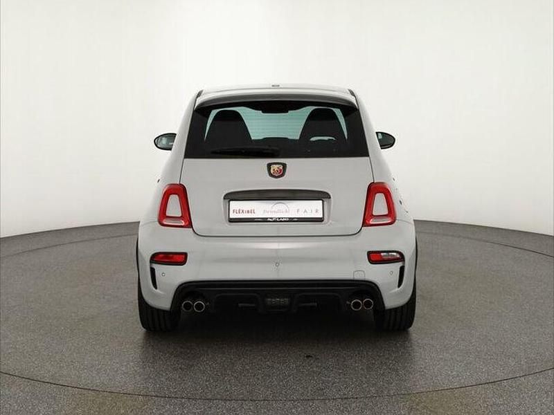 Gebraucht Abarth 695 179 PS (131 kW) 2022 Grau Kleinwagen