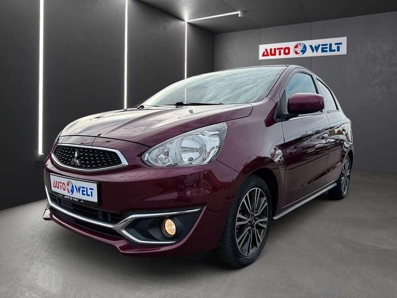 Rot Gebraucht 2018 Mitsubishi Space Star Diamant Edition Kleinwagen | 6.490 € (Superpreis) - Bild 1/4