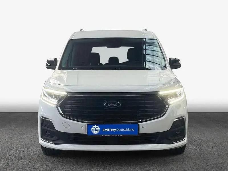 Neu Ford Tourneo Titanium 122 PS (89 kW) 2025 Weiß Kombi