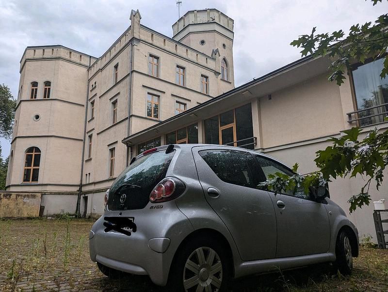 Gebraucht Toyota Aygo 2009 Grau Kleinwagen