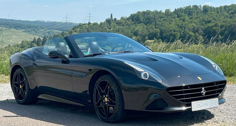 Schwarz Gebraucht 2014 Ferrari California Cabrio | 127.500 € - Bild 1/4