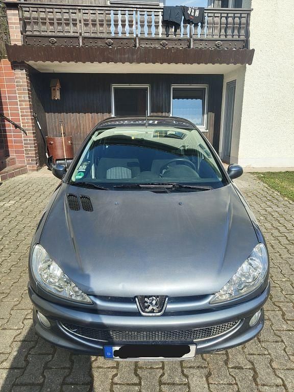 Gebraucht Peugeot 206 88 PS (64 kW) 2005 Grau Limousine