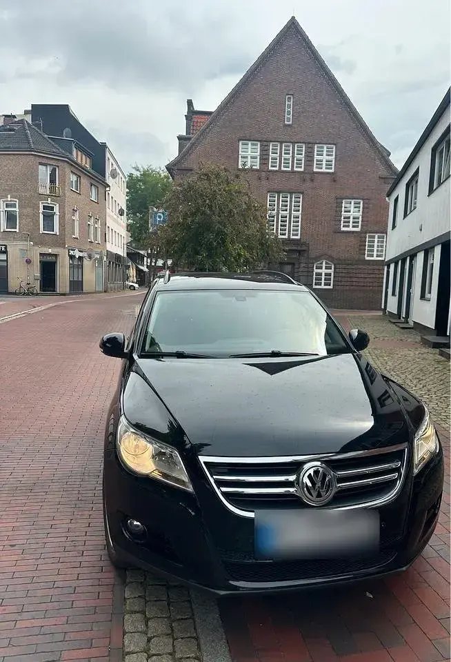 Gebraucht VW Tiguan 150 PS (110 kW) 2011 Schwarz SUV