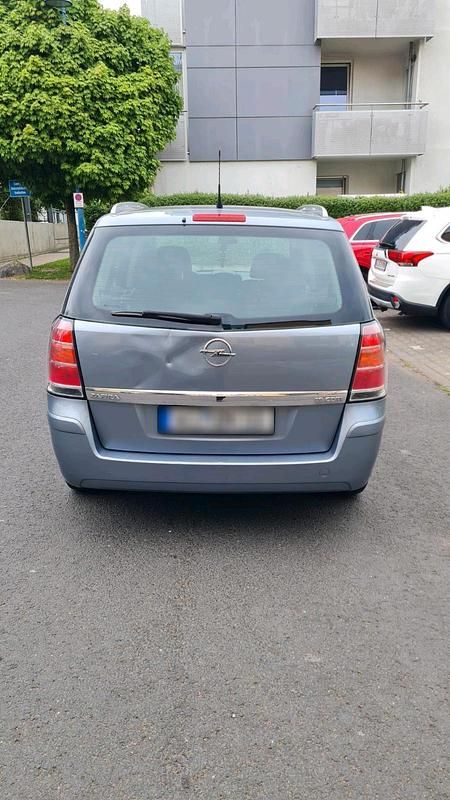 Gebraucht Opel Zafira 120 PS (88 kW) 2006 Van / Kleinbus