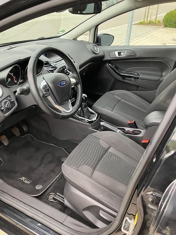 Gebraucht Ford Fiesta Titanium 2014 Schwarz Kleinwagen