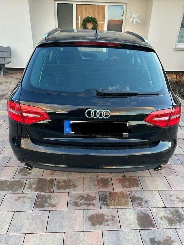 Gebraucht Audi A4 204 PS (150 kW) 2013 Schwarz Kombi