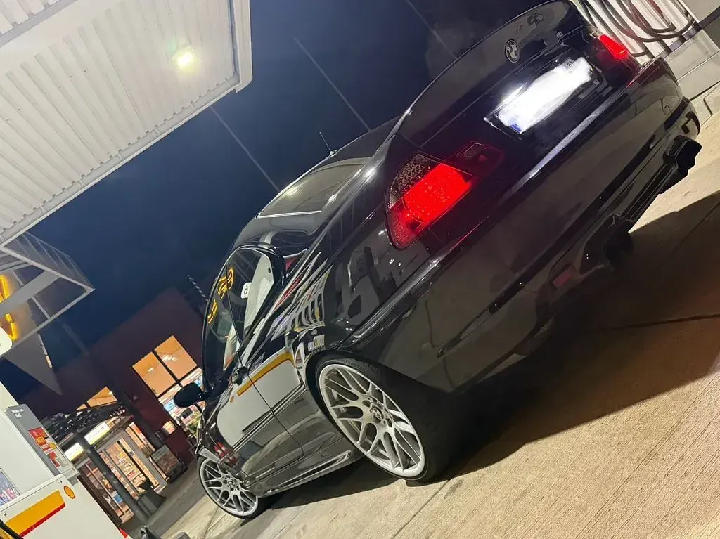 Usata BMW 330 Performance 231 CV (169 kW) 2005 Nero Coupé