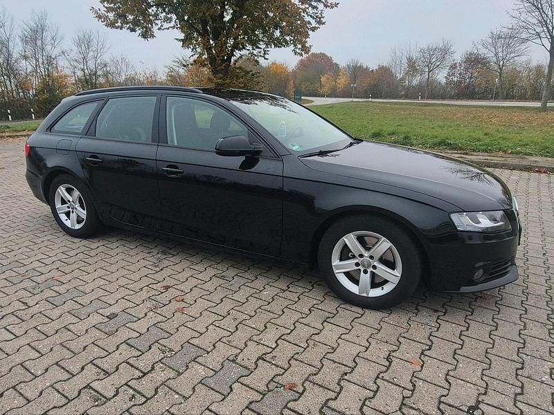 Gebraucht Audi A4 190 PS (139 kW) 2010 Schwarz Kombi