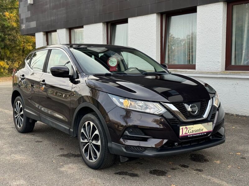 Night shade (m) Gebraucht 2017 Nissan Qashqai Visia SUV | 10.999 € (Etwas zu teuer) - Bild 1/4