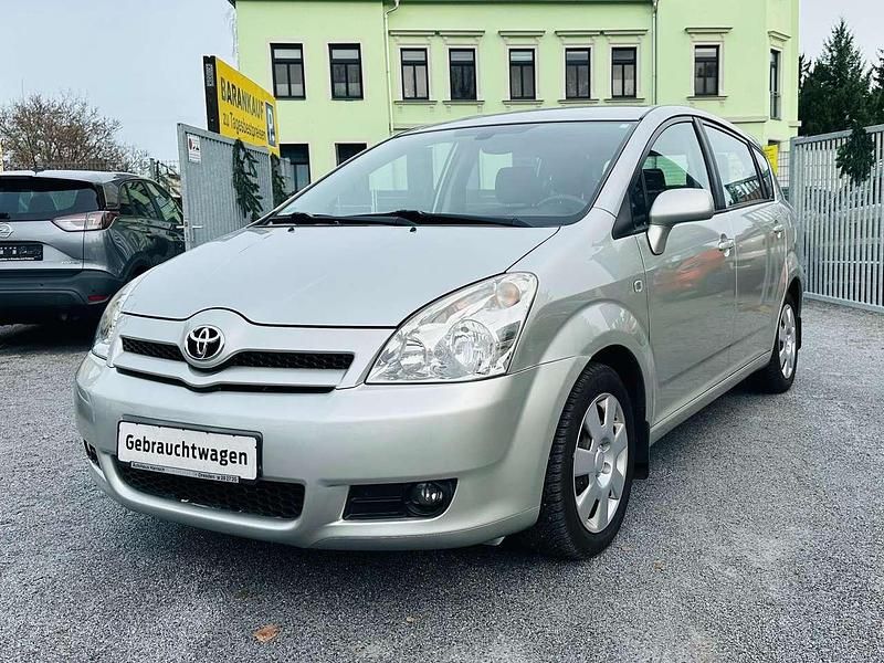 Gebraucht Toyota Corolla Verso Sol 129 PS (94 kW) 2007 Polarsilber metallic Van / Kleinbus