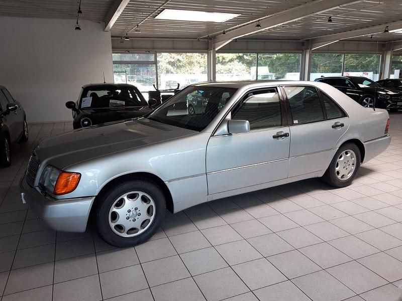 Silber Gebraucht 1991 Mercedes S500 SE Limousine | 24.900 € - Bild 1/4