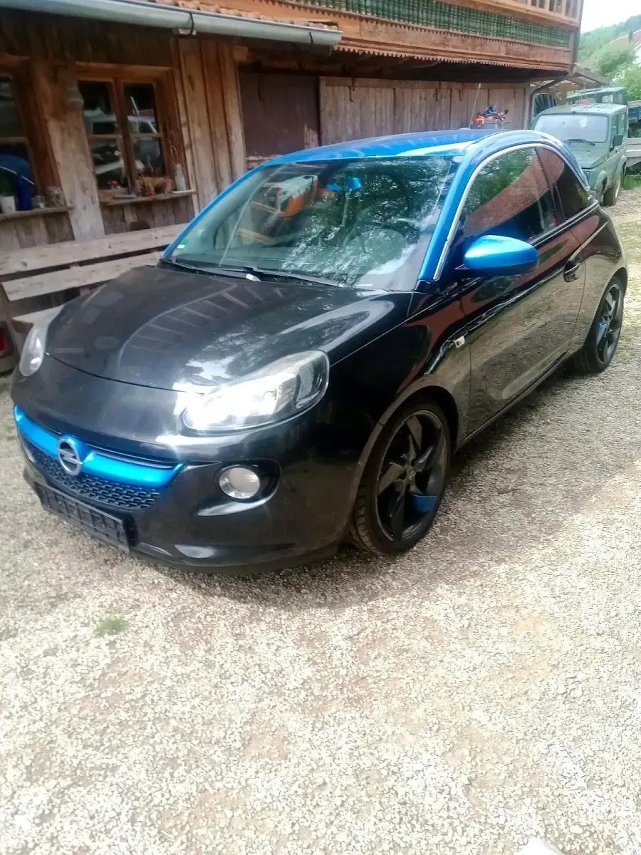 Gebraucht Opel Adam 101 PS (74 kW) 2016 Schwarz Kleinwagen