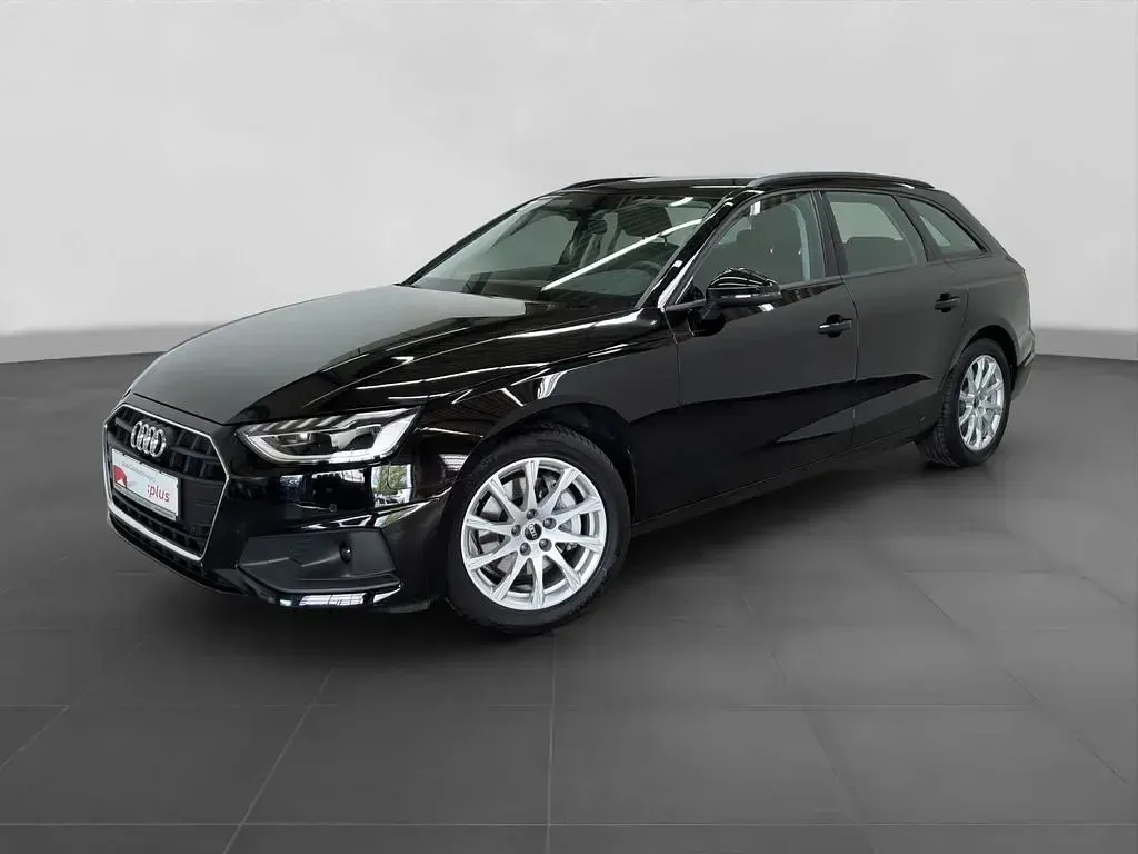 Gebraucht Audi A4 Business 204 PS (150 kW) 2024 Brillantschwarz Kombi